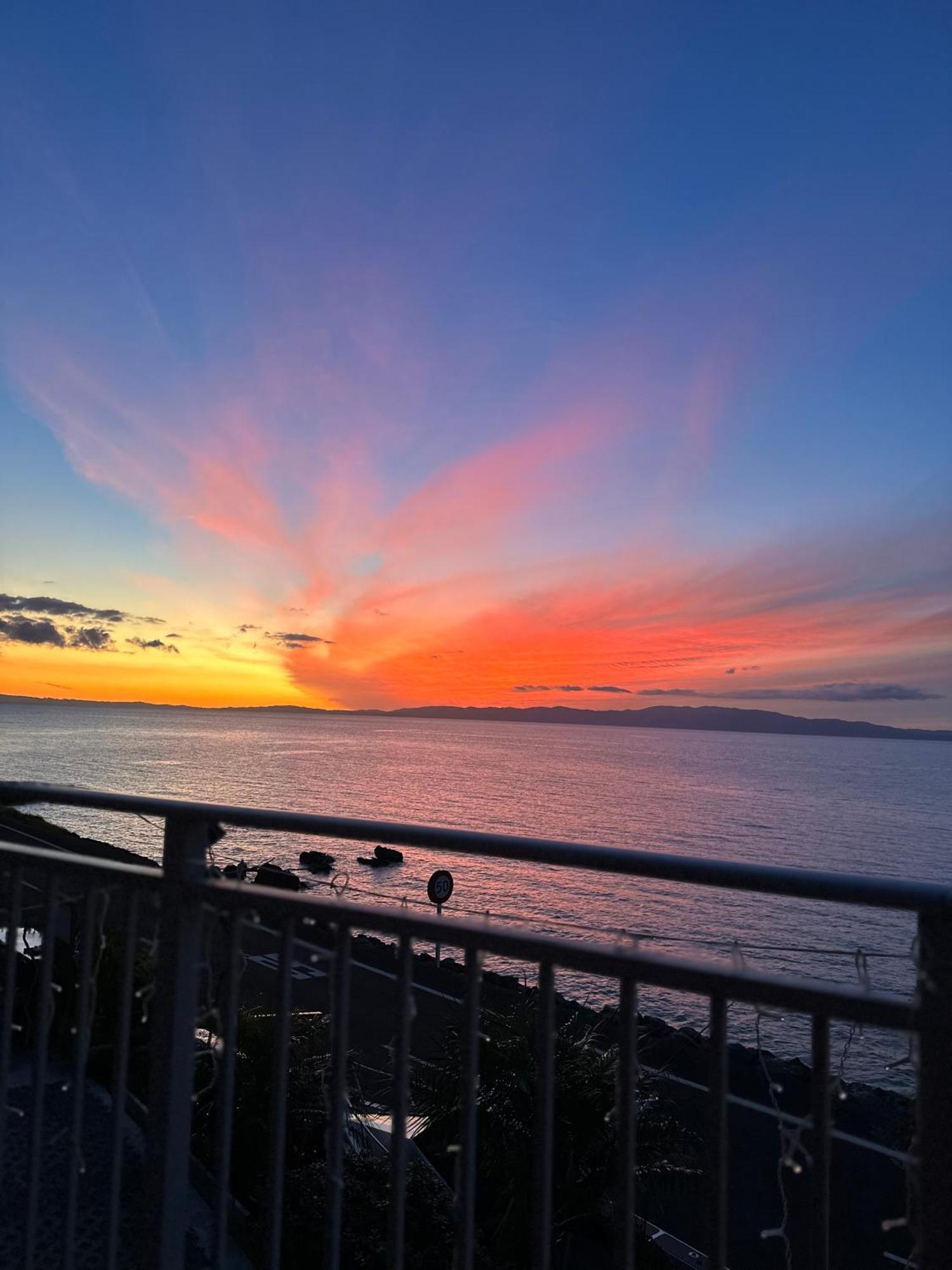 Bed and Breakfast Te Mata Bay Seaviews Tapu Exterior foto